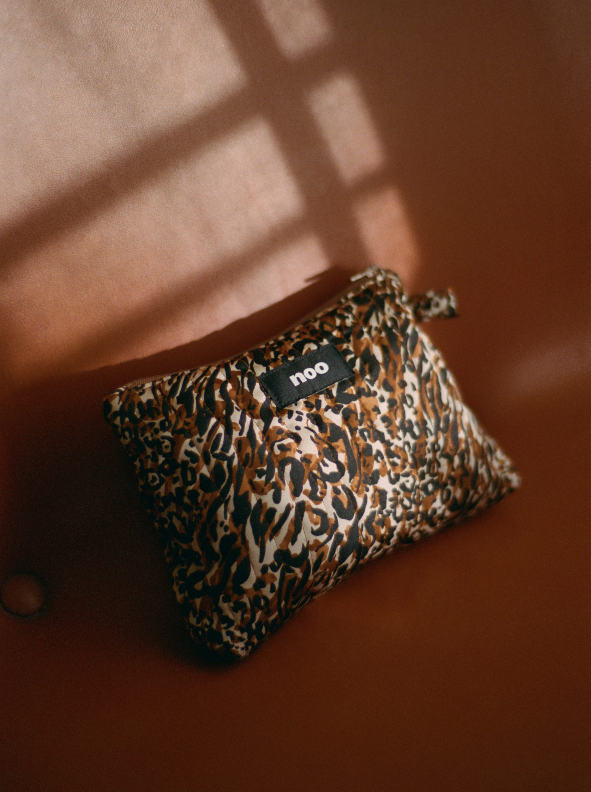 Pochette Wild Léo